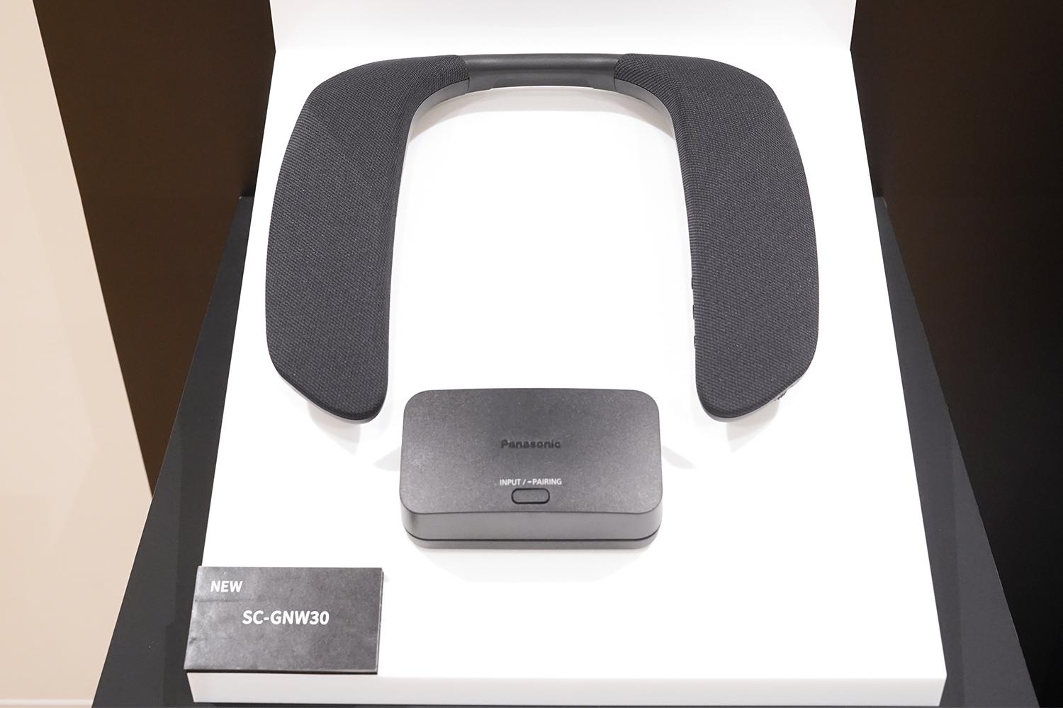 臨場感すごっ！」と声が出た。進化したゲーミングネックスピーカー「SC