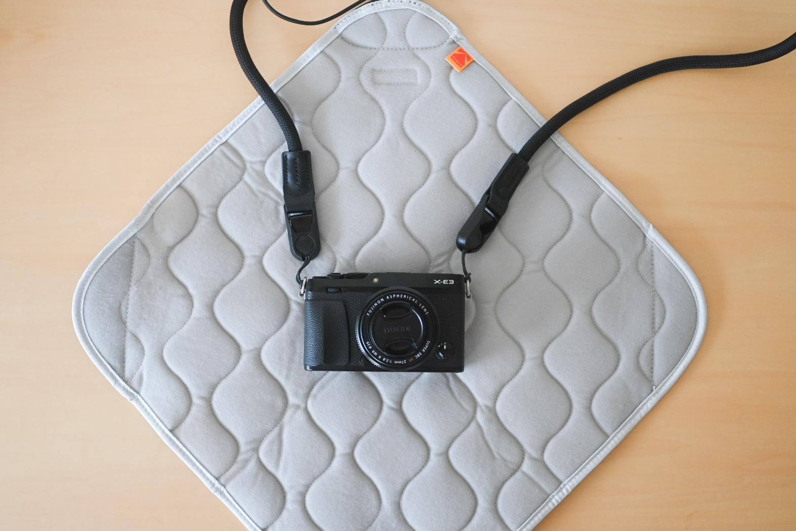 カメラからゲーム機、ガジェットまで。包んで安全に持ち運べる万能