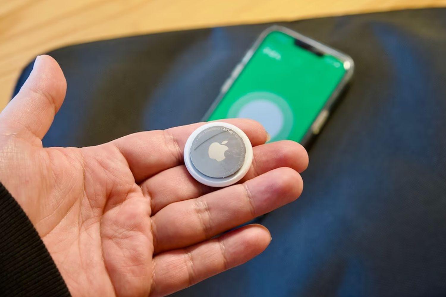 約5年ぶりに「AirTag」第2世代登場！より早く・正確になったが、さあ