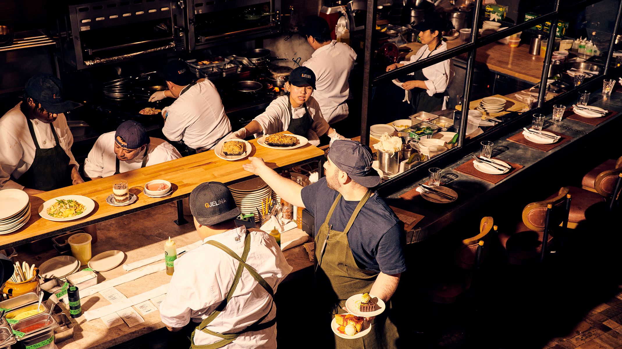 Restaurant Review: Gjelina Imports the Fantasy of L.A. | The New