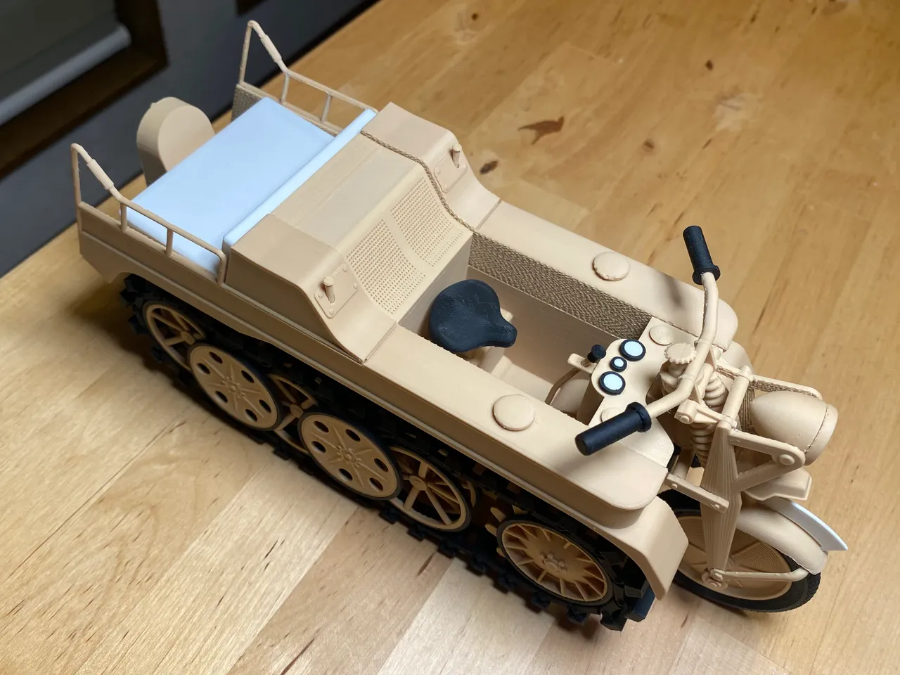 Sd.Kfz.2 Kettenkrad by nkitani | Download free STL model