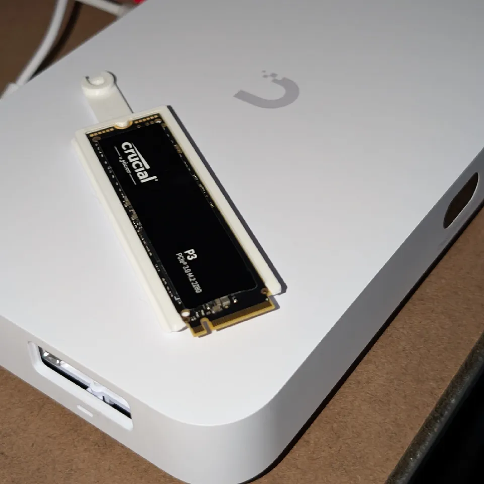 M.2 SSD Tray for UniFi Cloud Gateway Fiber. by BIGRED | Download