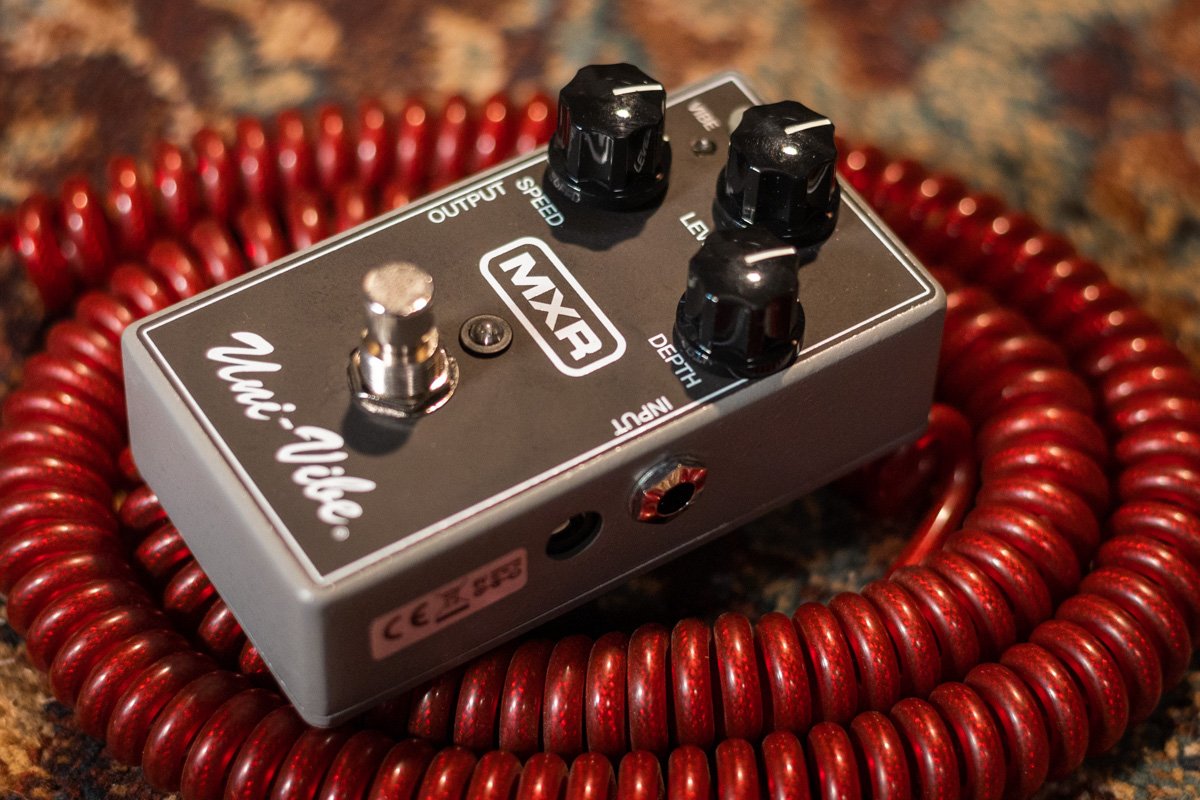 MXR Uni-Vibe M68 Chorus/Vibrato Guitar Effects Pedal - 710137072275