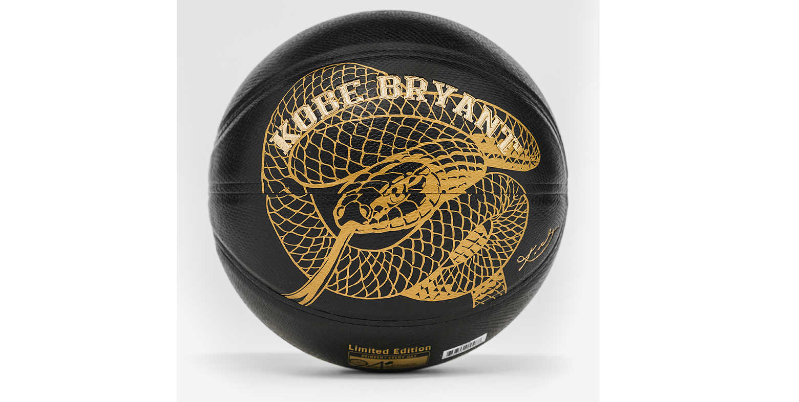 全世界で2408球だけ！コービー・ブライアントの記念ボールは誰の手に