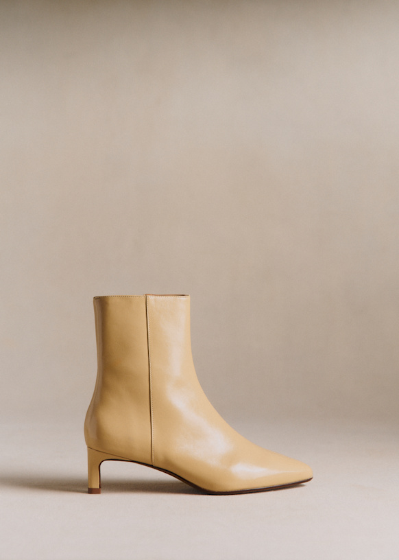 Garance Ankle Boots - Light Taupe - Split cowhide leather - Sézane