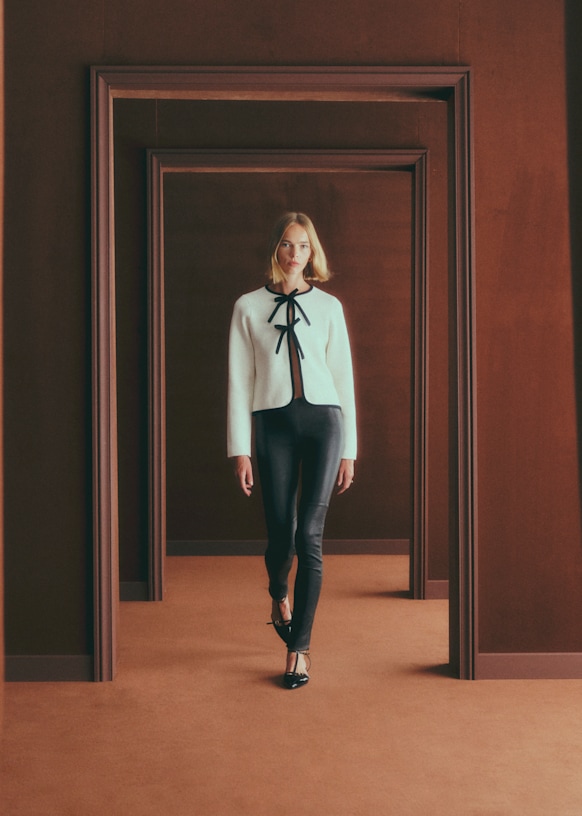 Susie Cardigan - Grey with black details - Merino Wool - Sézane