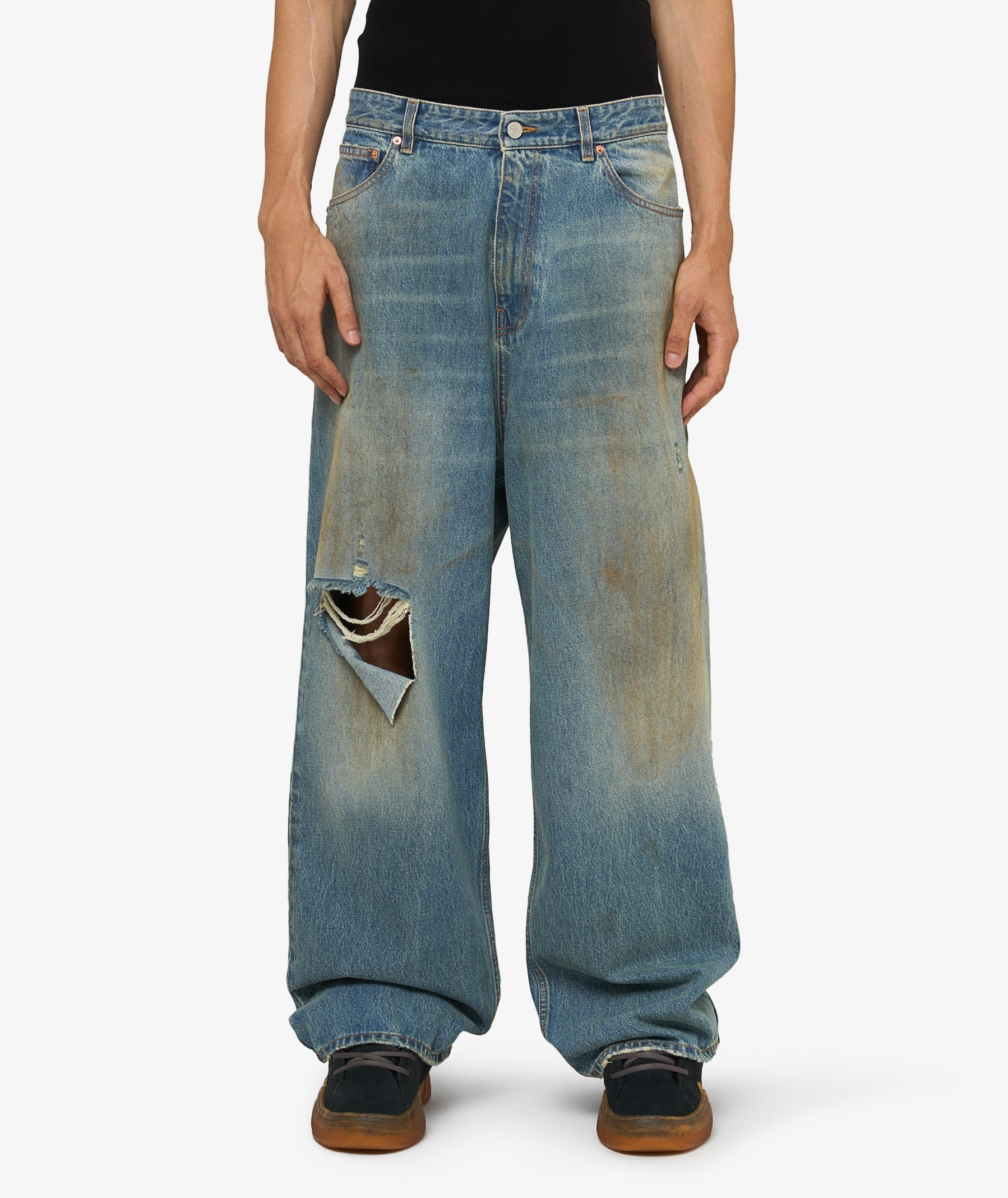 VETEMENTS Distressed Baggy Jeans | Men & Women | SVD USA