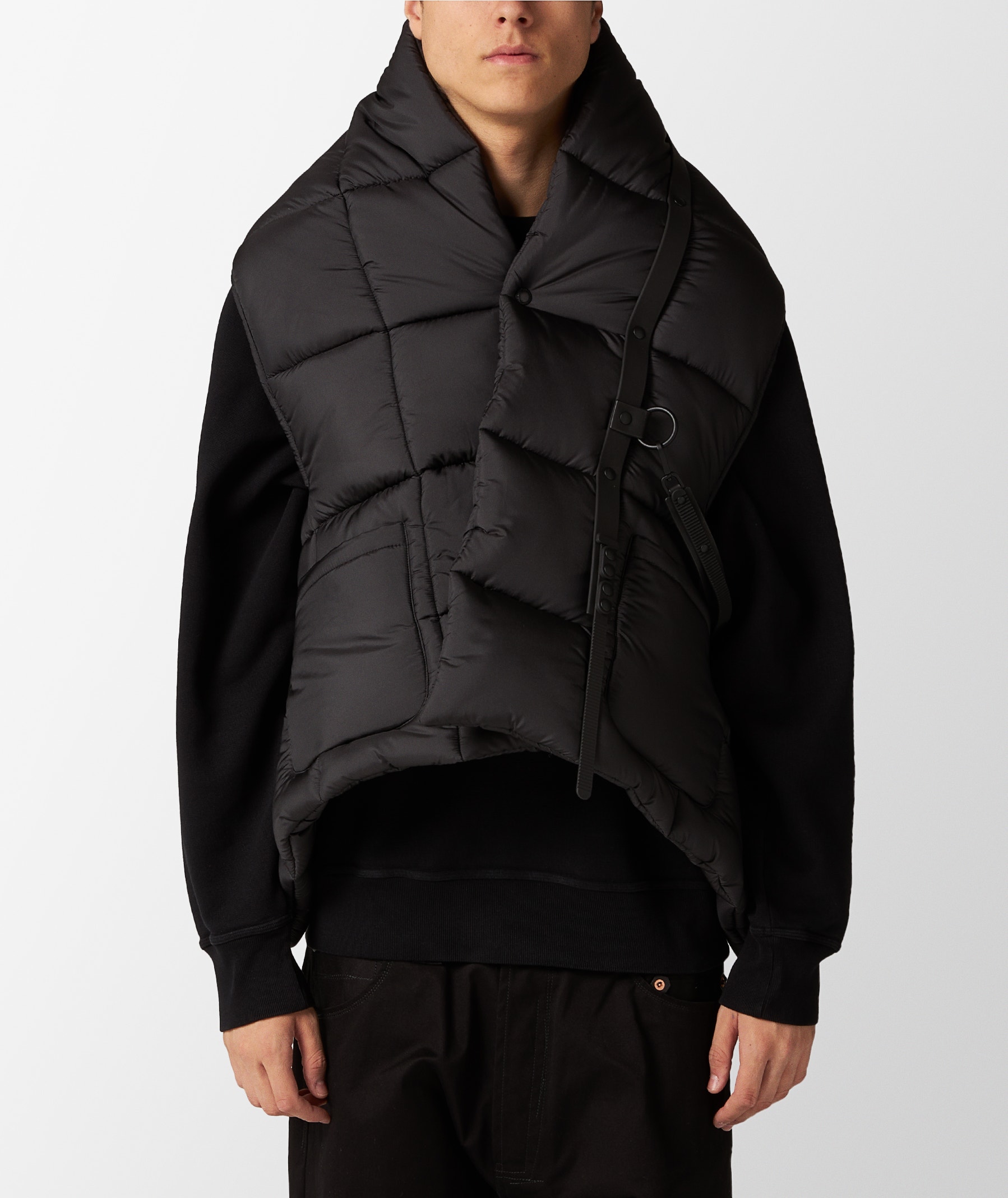 Black Junya Watanabe MAN Padded Vest x INNERRAUM BERLIN | SVD