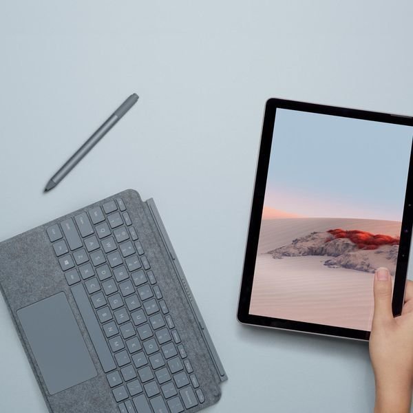 Microsoft Surface Go 2 10