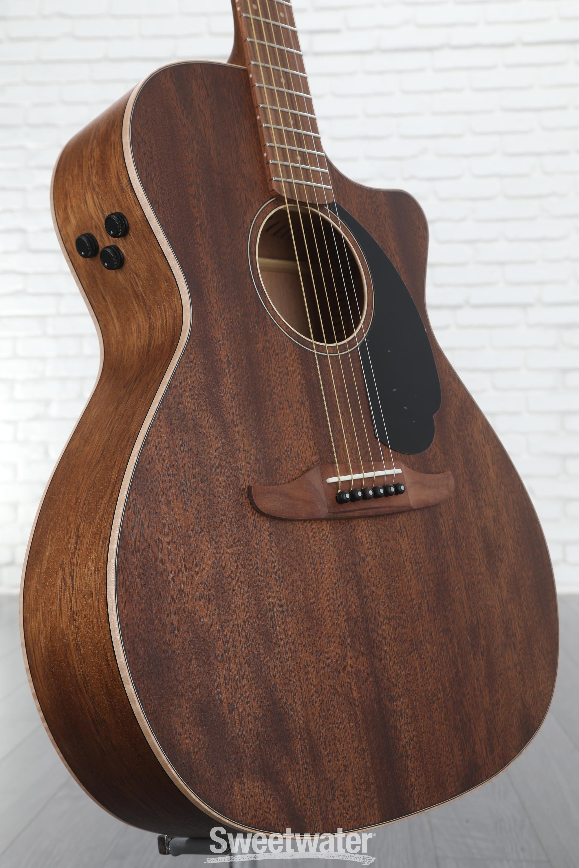 Fender Newporter Special Acoustic-electric Guitar - Natural