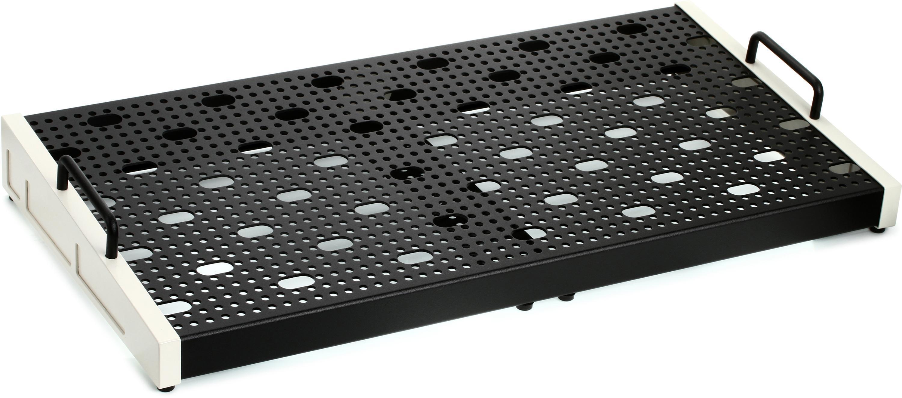 Temple Audio DUO 17 Templeboard - Temple Red | Sweetwater