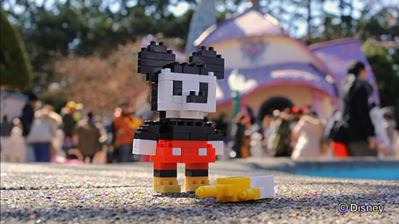 公式】小さな小さなブロックたちが、大冒険！？｜東京ディズニー
