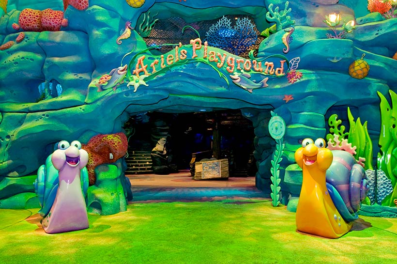 公式】アリエルのお気に入りの場所を探険してみよう！｜東京ディズニー