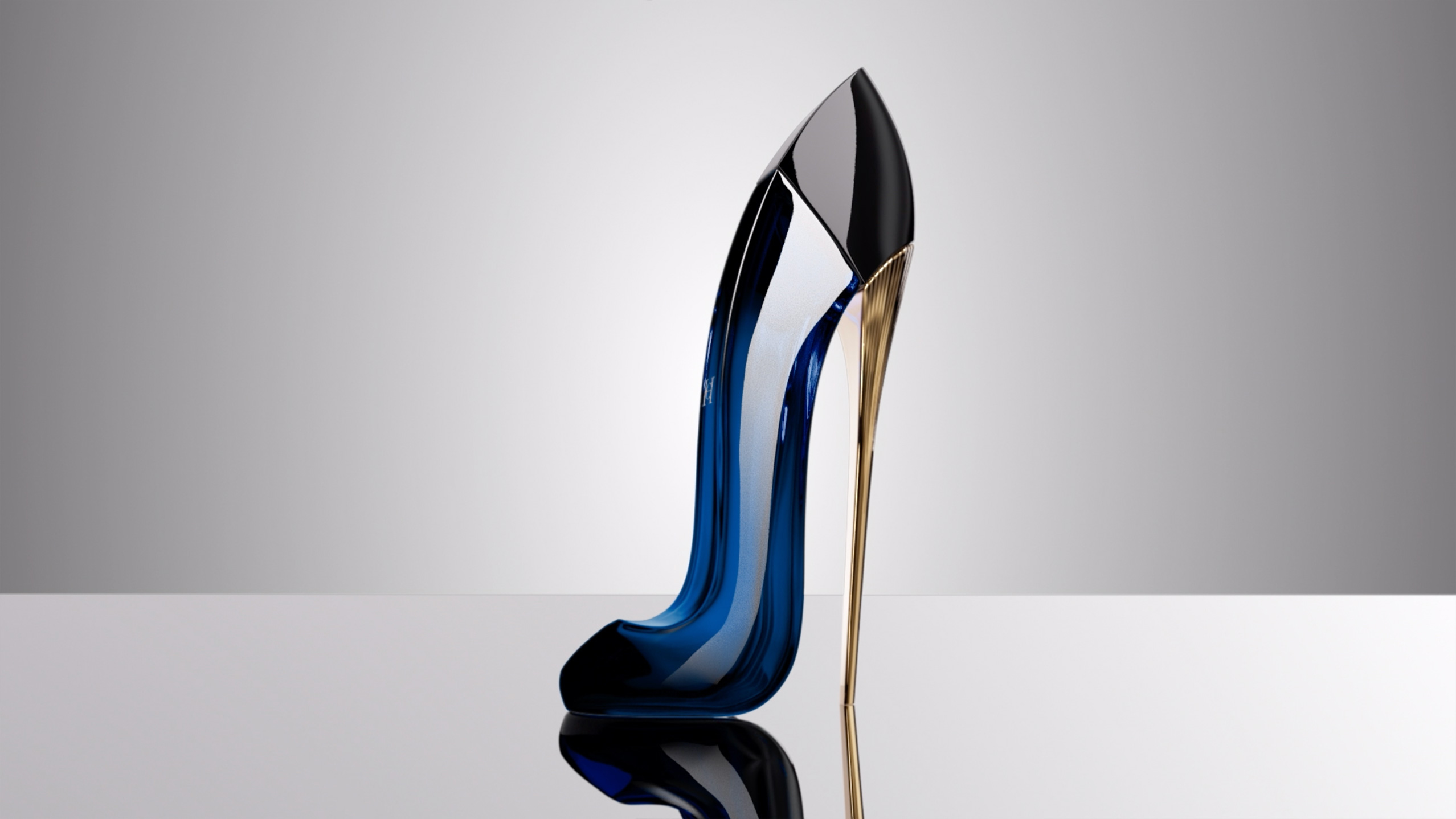 香水(男性用) (20)GOOD GIRL CAROLINA HERRERA 80ml Carolina Herrera