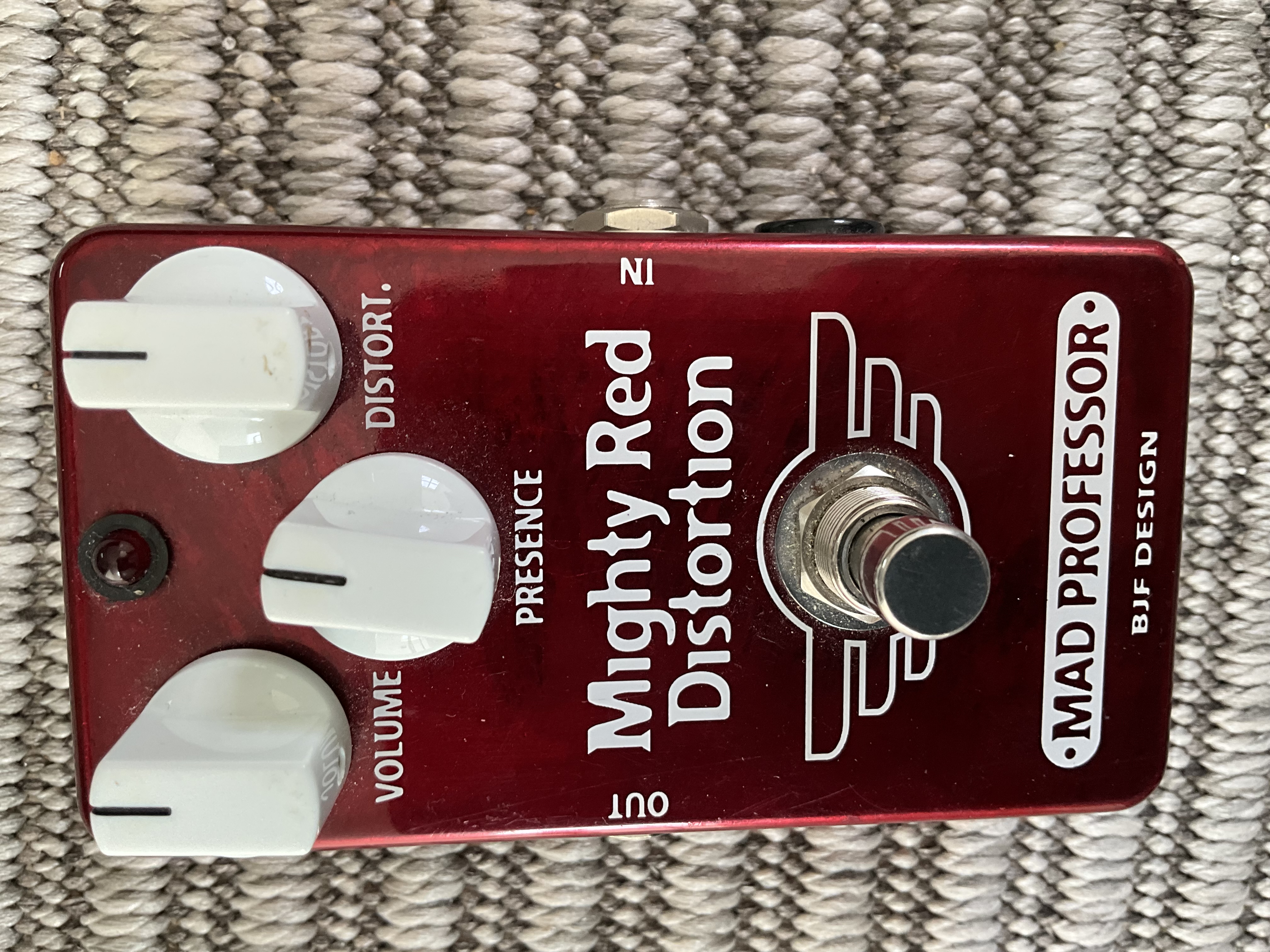Mighty Red Distortion - Mad Professor Mighty Red Distortion