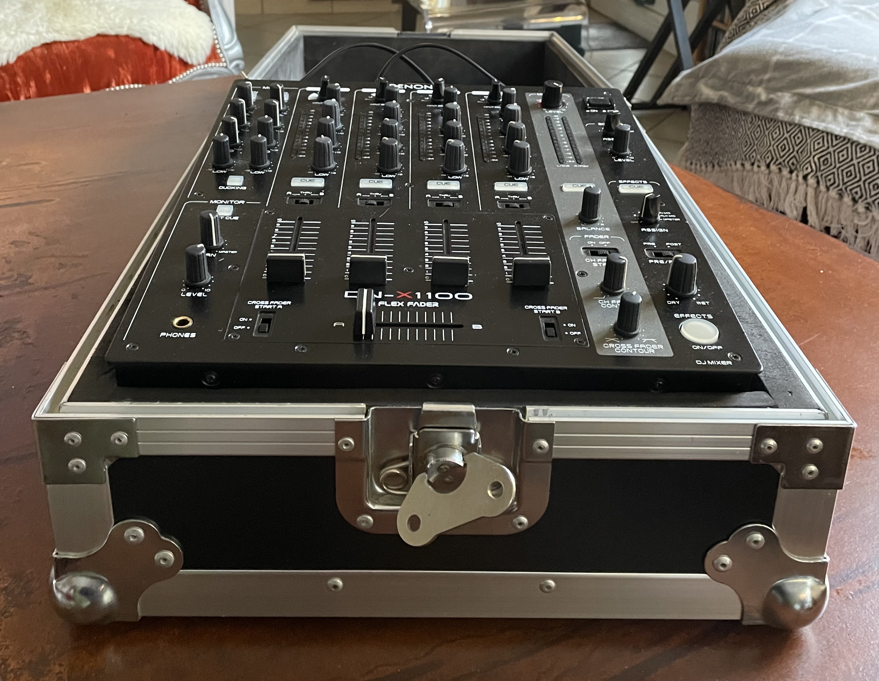 DN-X1100 - Denon DJ DN-X1100 - Audiofanzine