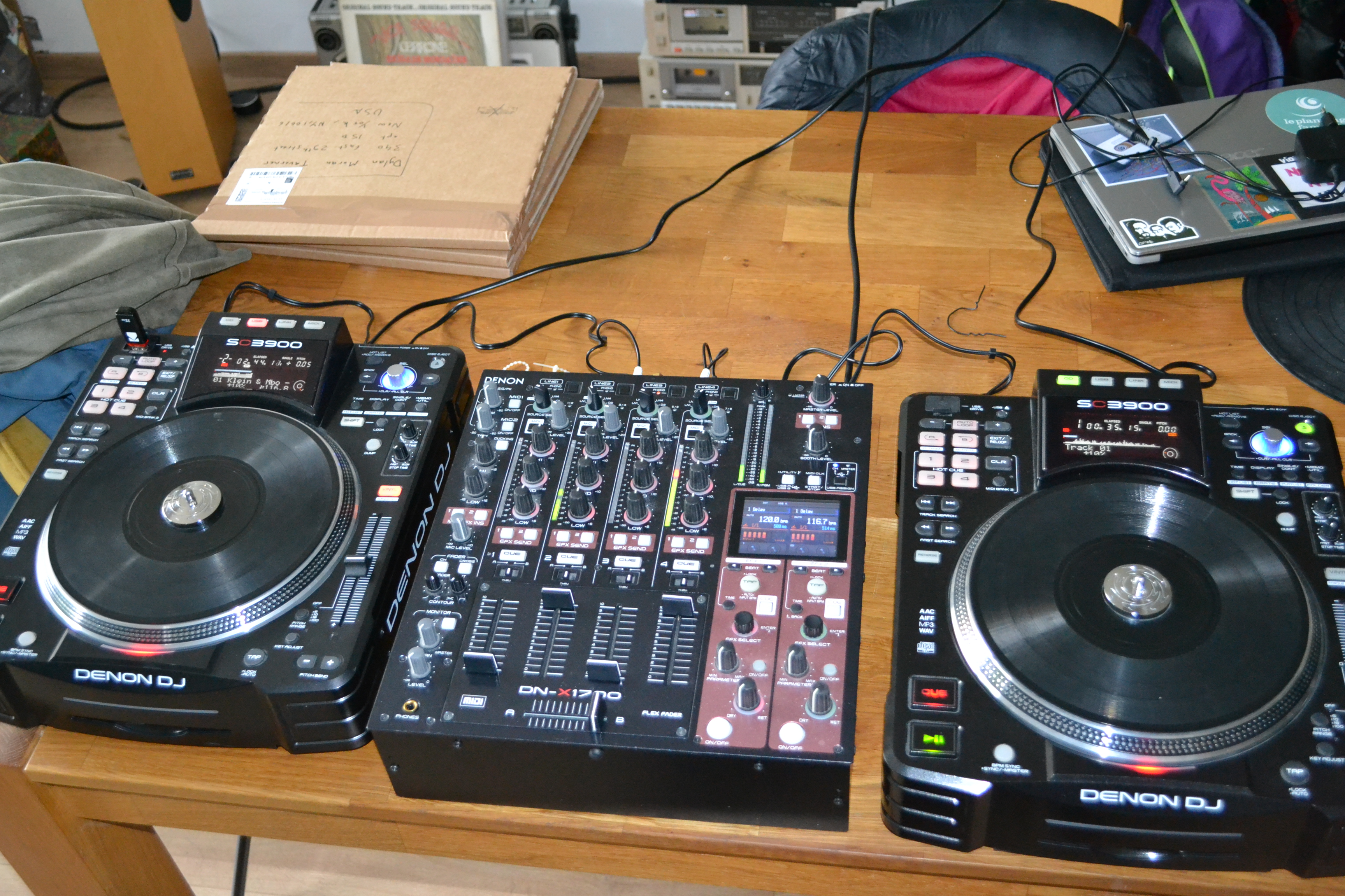 DN-X1700 - Denon DJ DN-X1700 - Audiofanzine