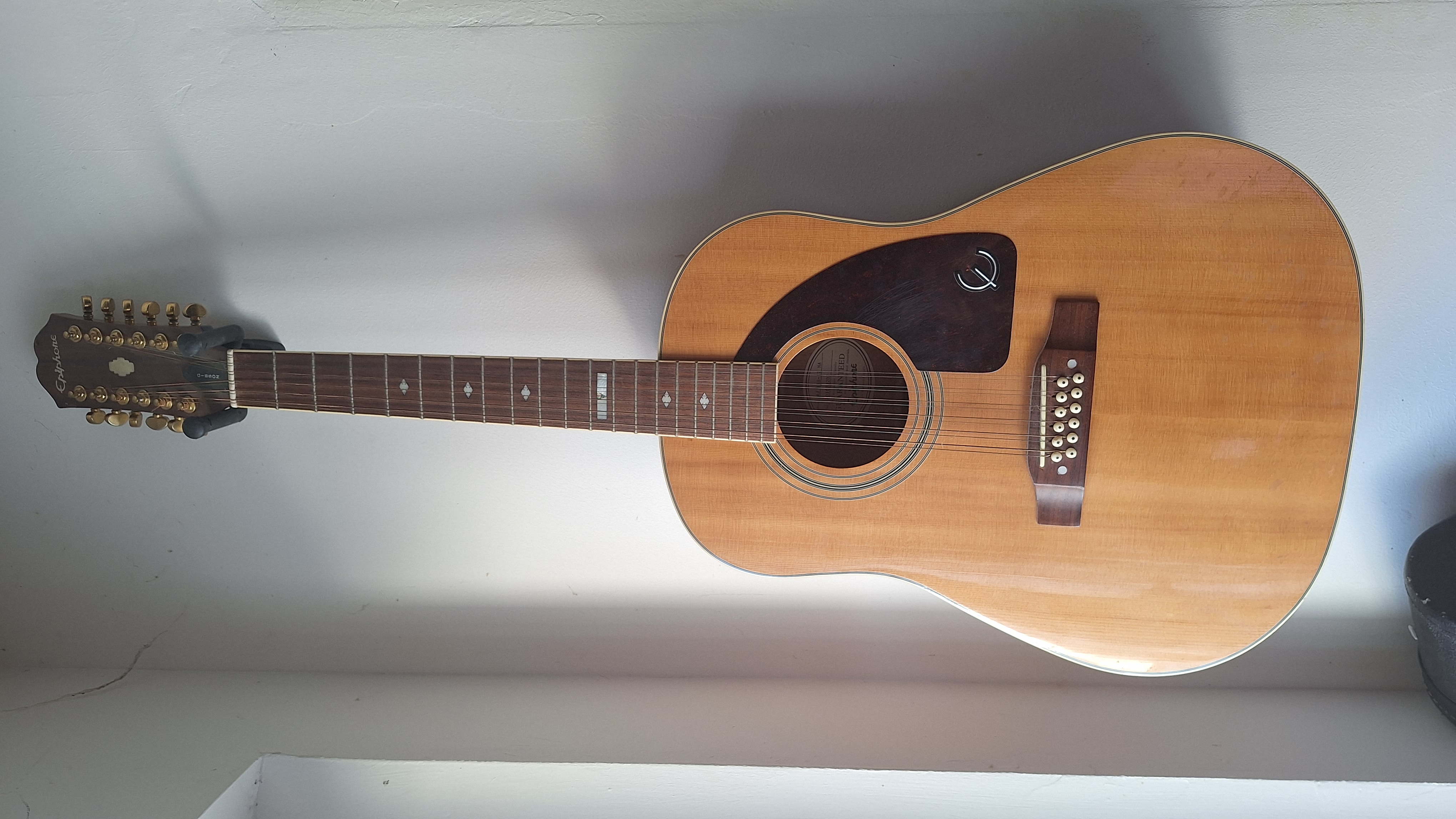 AJ-18S - Epiphone AJ-18S - Audiofanzine