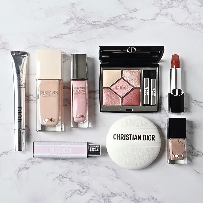 DIOR/ディオール プレゼントにおすすめの人気コスメ 【香水・アイ