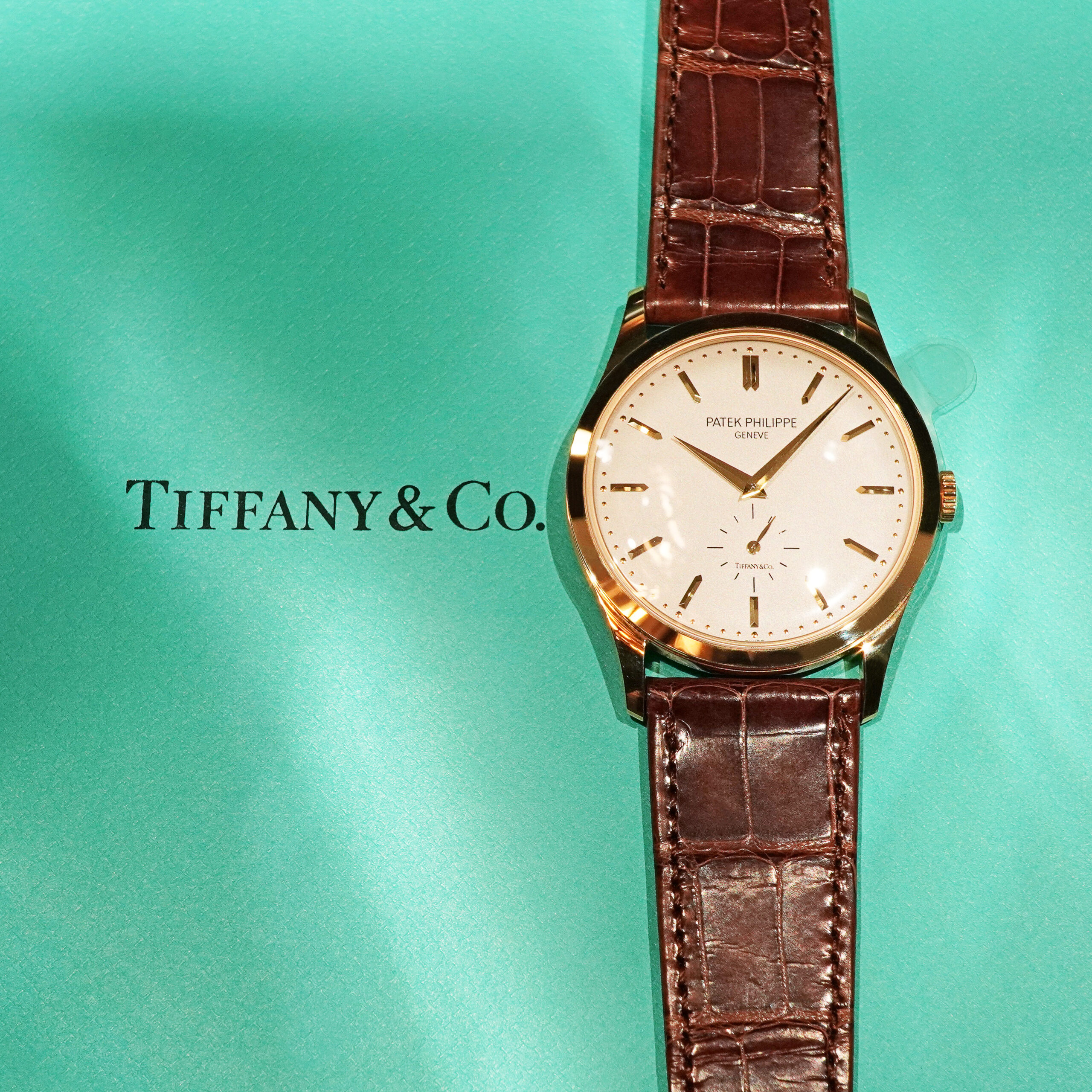 Patek Philippe Calatrava Tiffany Wネーム 入荷のお知らせ — MOTIF