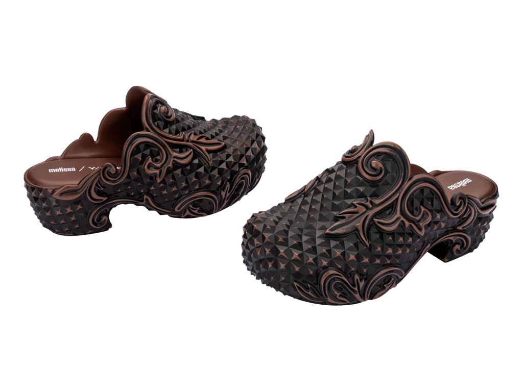 MELISSA COURT CLOG + Y.PROJECT AD – Melissa Shoes Indonesia