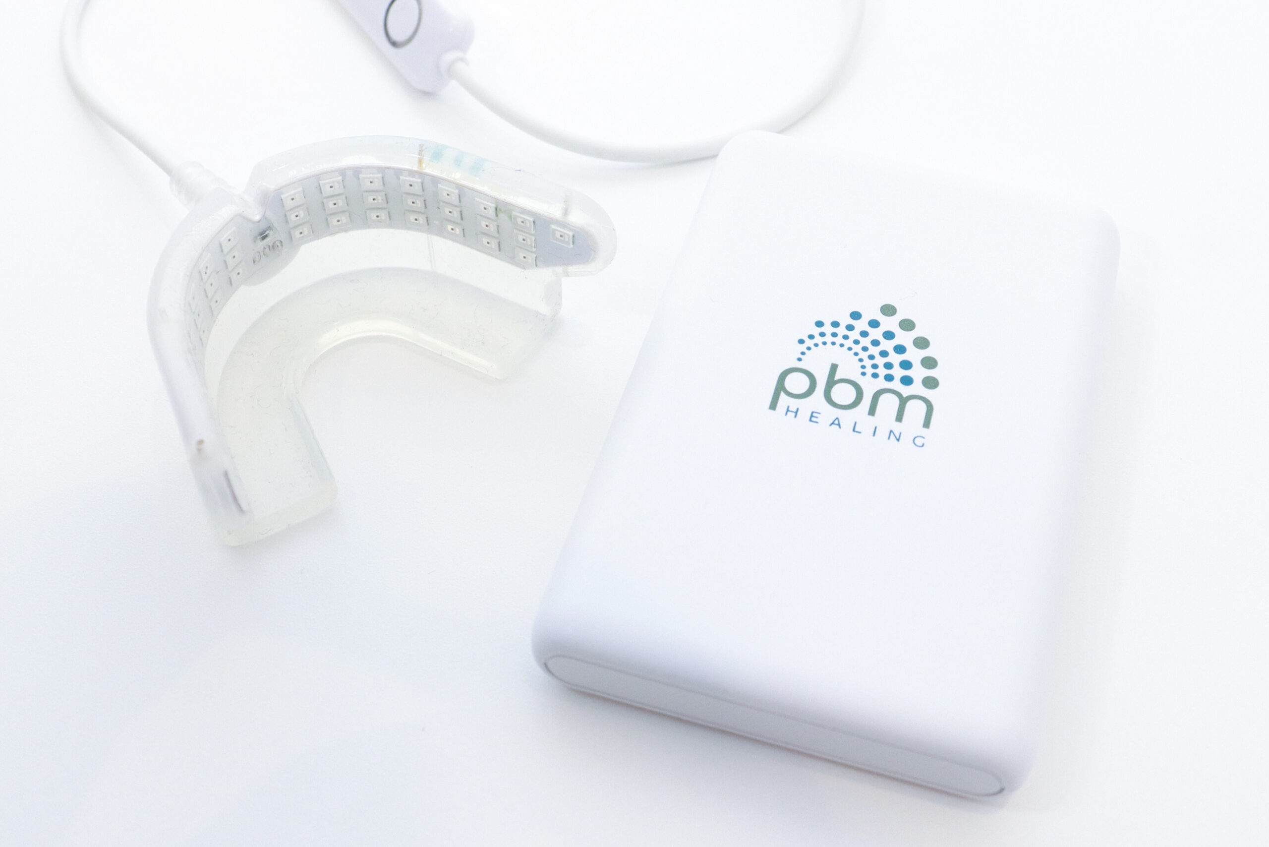 インビザラインで加速装置を使うデメリットを解説！使用方法や注意点も