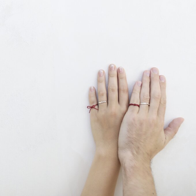 運命の赤い糸(The red string of fate :英語)の由来と意味とは？​