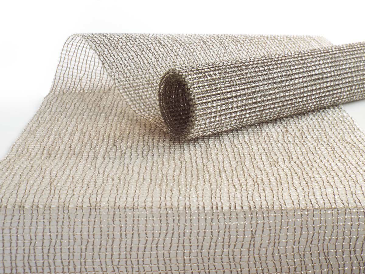 チルウィッチ テーブルランナー カジュアルエレガントなシルバー