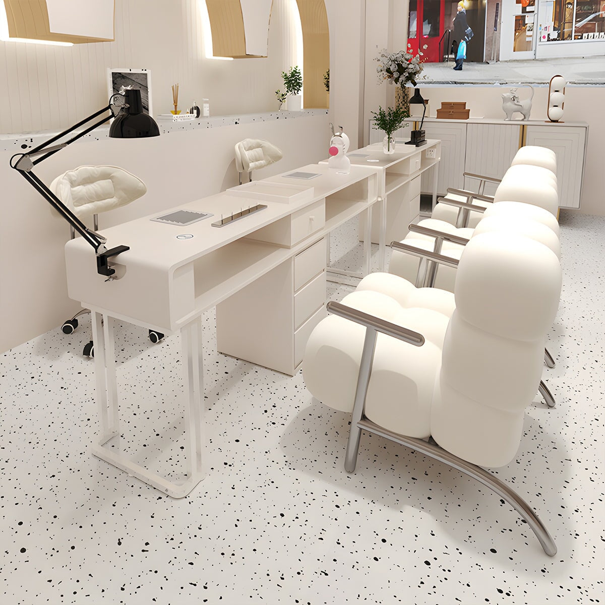 ネイルデスクスツケイス新品