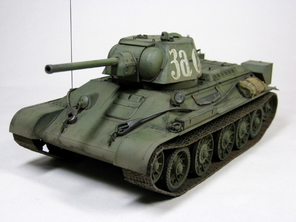ICM/ドイツレベル 1/35 T-34/76 1942年型 完成写真: METEOR.スケール