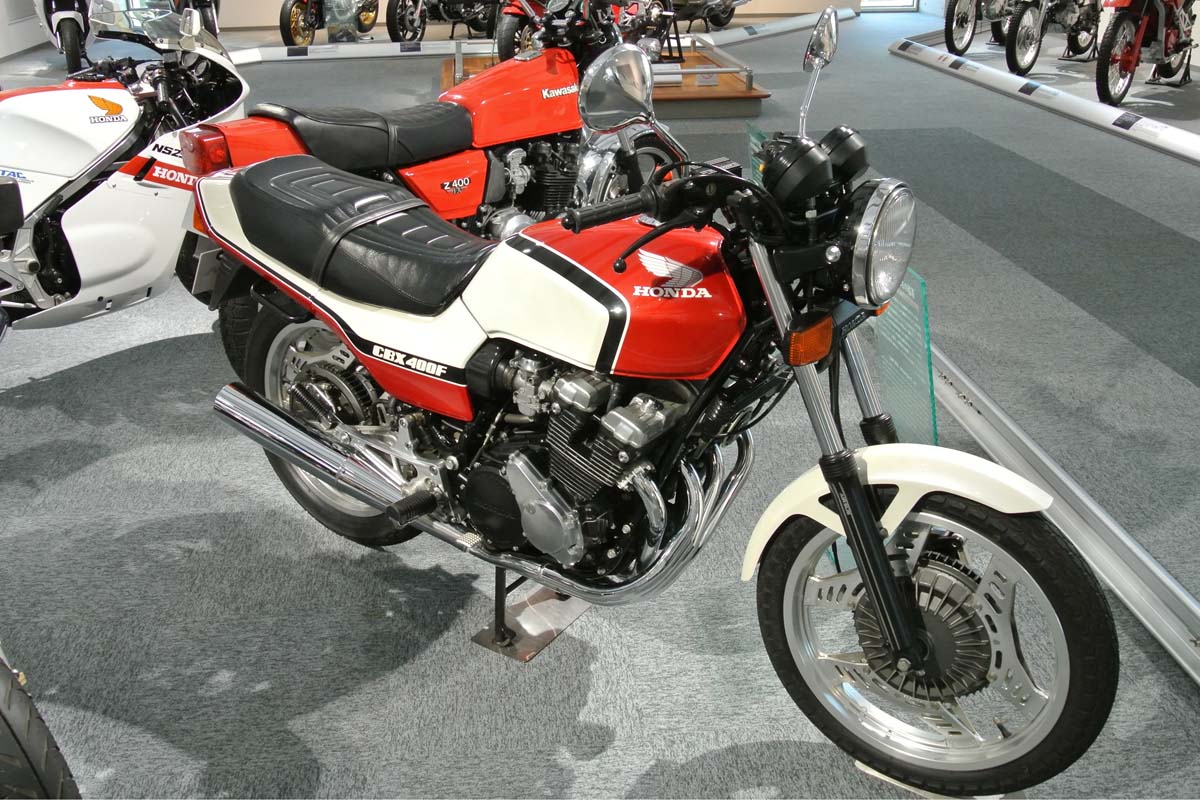 突走る愛にブレーキはない」──近藤真彦『ハイティーン・ブギ』が映す