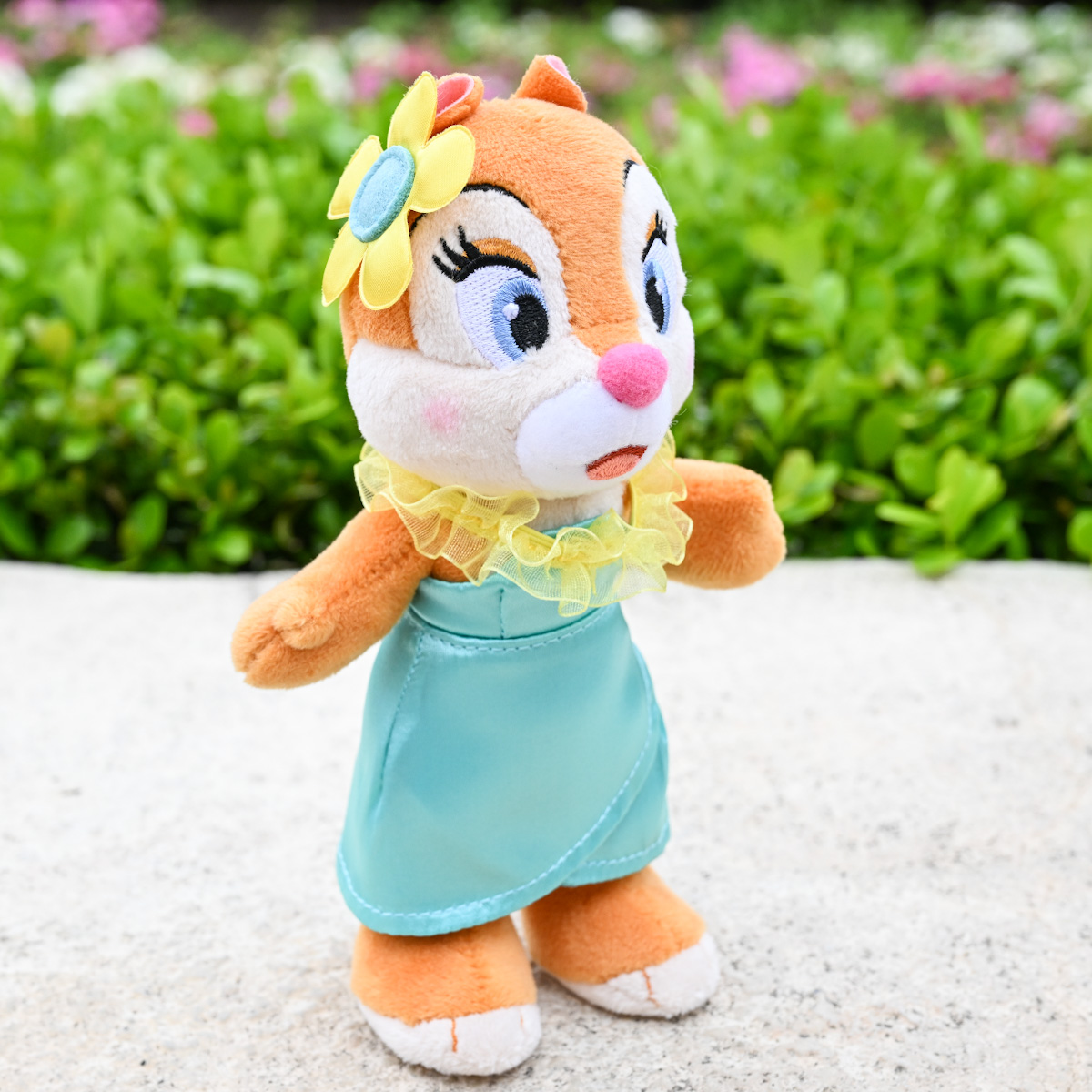 クラリス登場！東京ディズニーリゾート「ミッキー＆フレンズ」ポージー