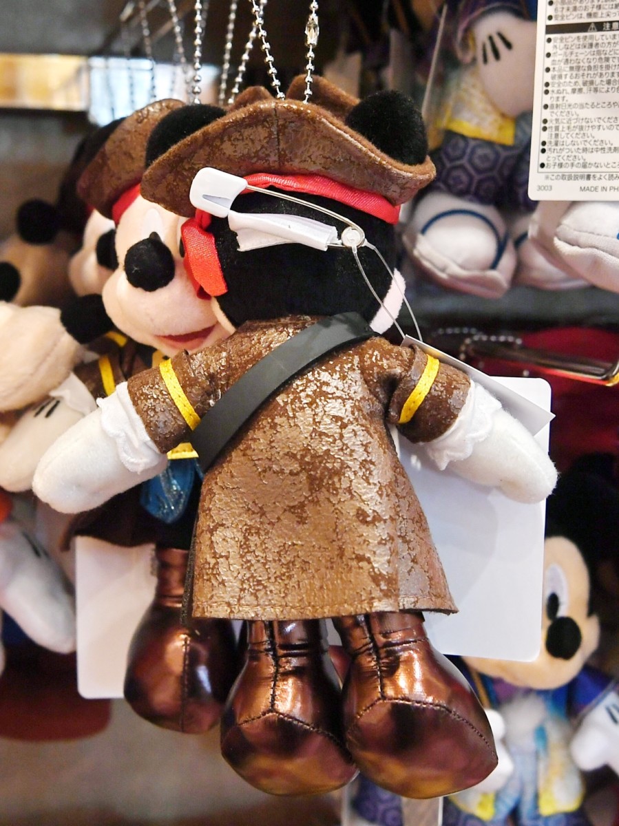 モノトーンで格好いい海賊ミッキー！東京ディズニーランド『パイレーツ