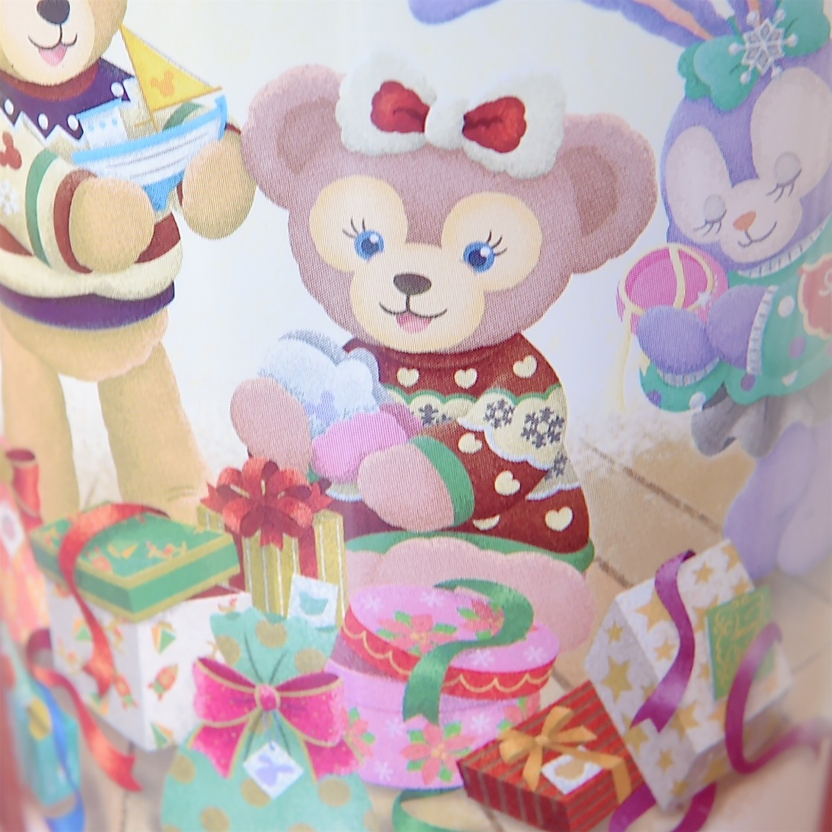 クリスマスカラーがかわいい！東京ディズニーシー“ダッフィーの