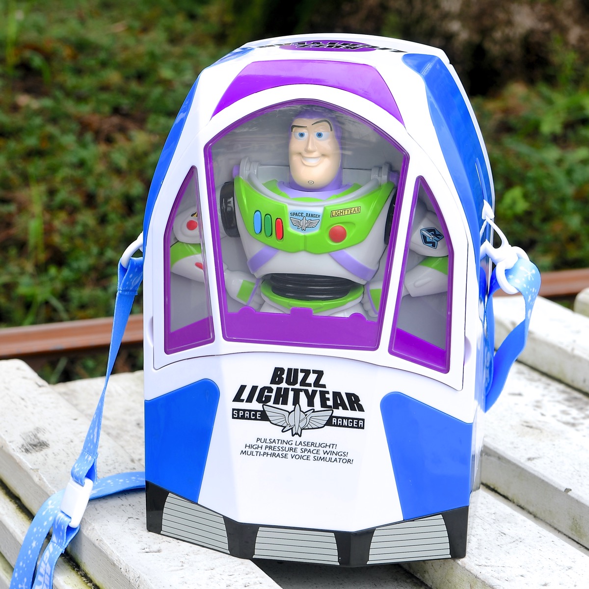 バズ・ライトイヤーの宇宙船！東京ディズニーシー『トイ・ストーリー