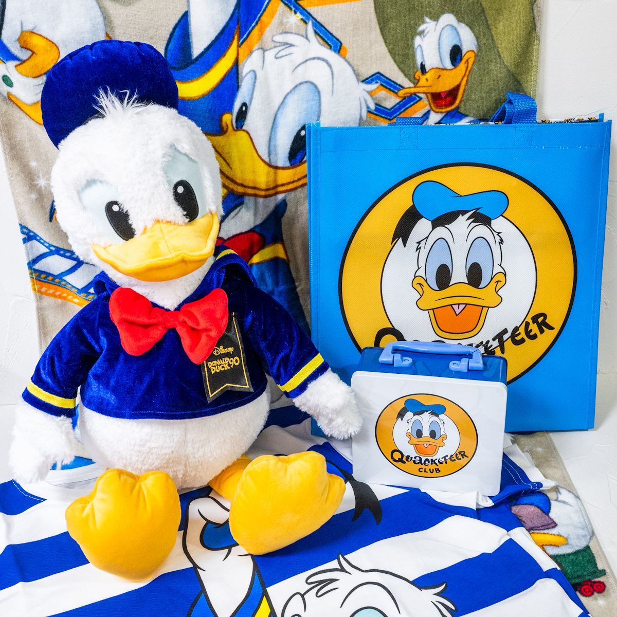 スクリーンデビュー90周年記念！ディズニーストア「ドナルドダック」お