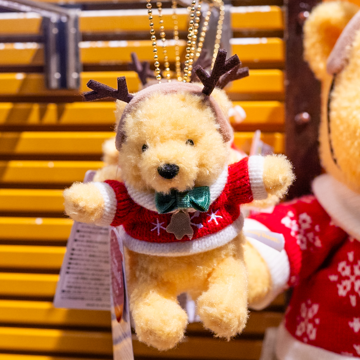 トナカイ風コスチュームのくまのプーさん！東京ディズニーリゾート