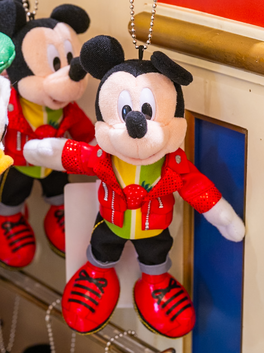 ヴァネロペやミッキーたちをデザイン！東京ディズニーランド