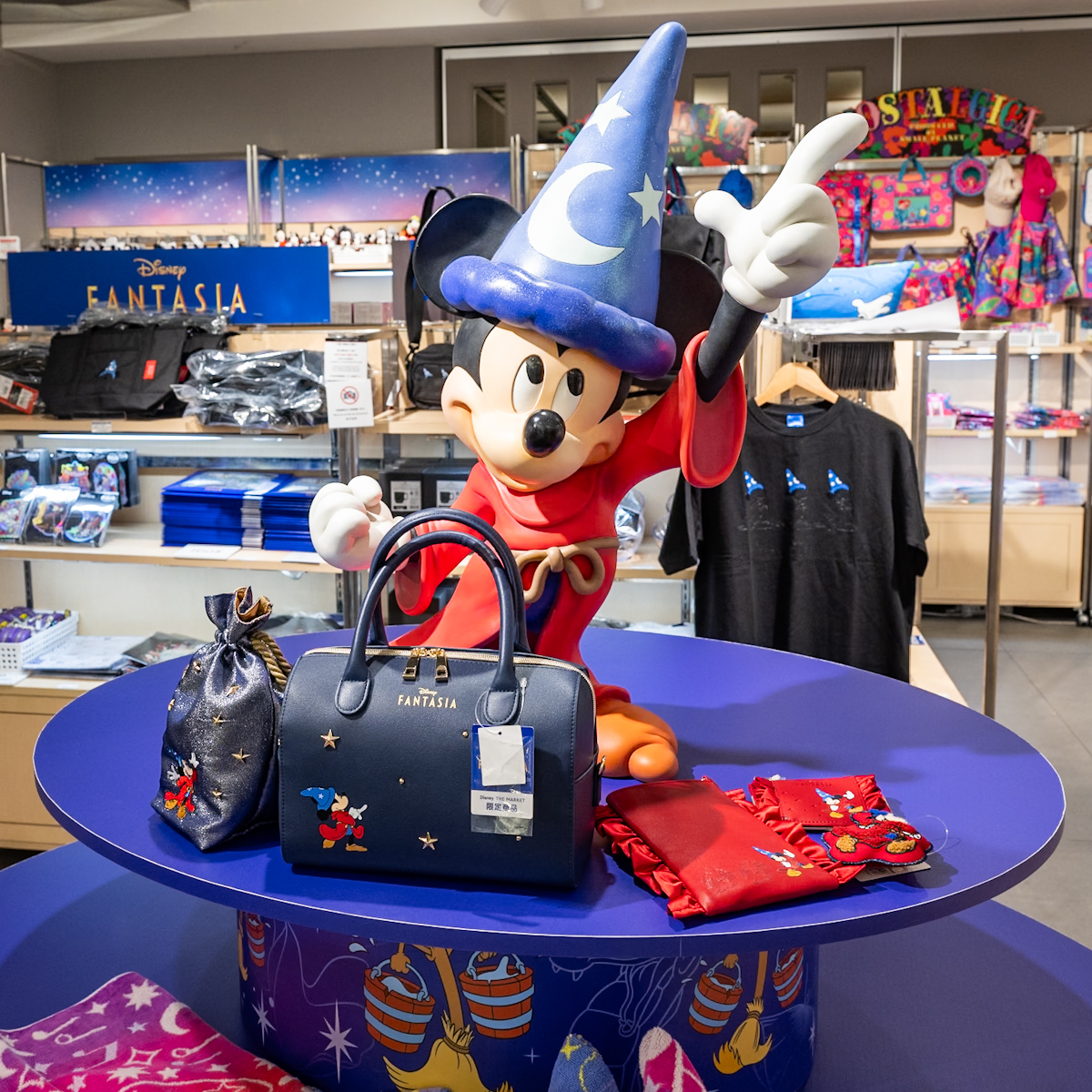 テーマは「マジックアワー」！ 「Disney THE MARKET 2025 in 銀座三越」 -