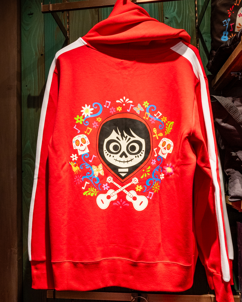 ガイコツに扮したミゲルデザイン！東京ディズニーリゾート『リメンバー