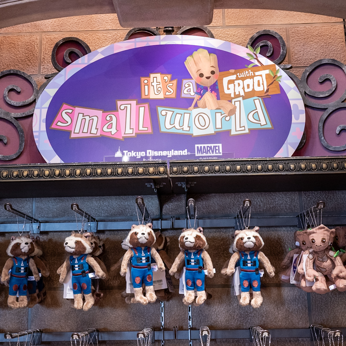 世界中を旅するマーベルキャラクターたちをデザイン！東京