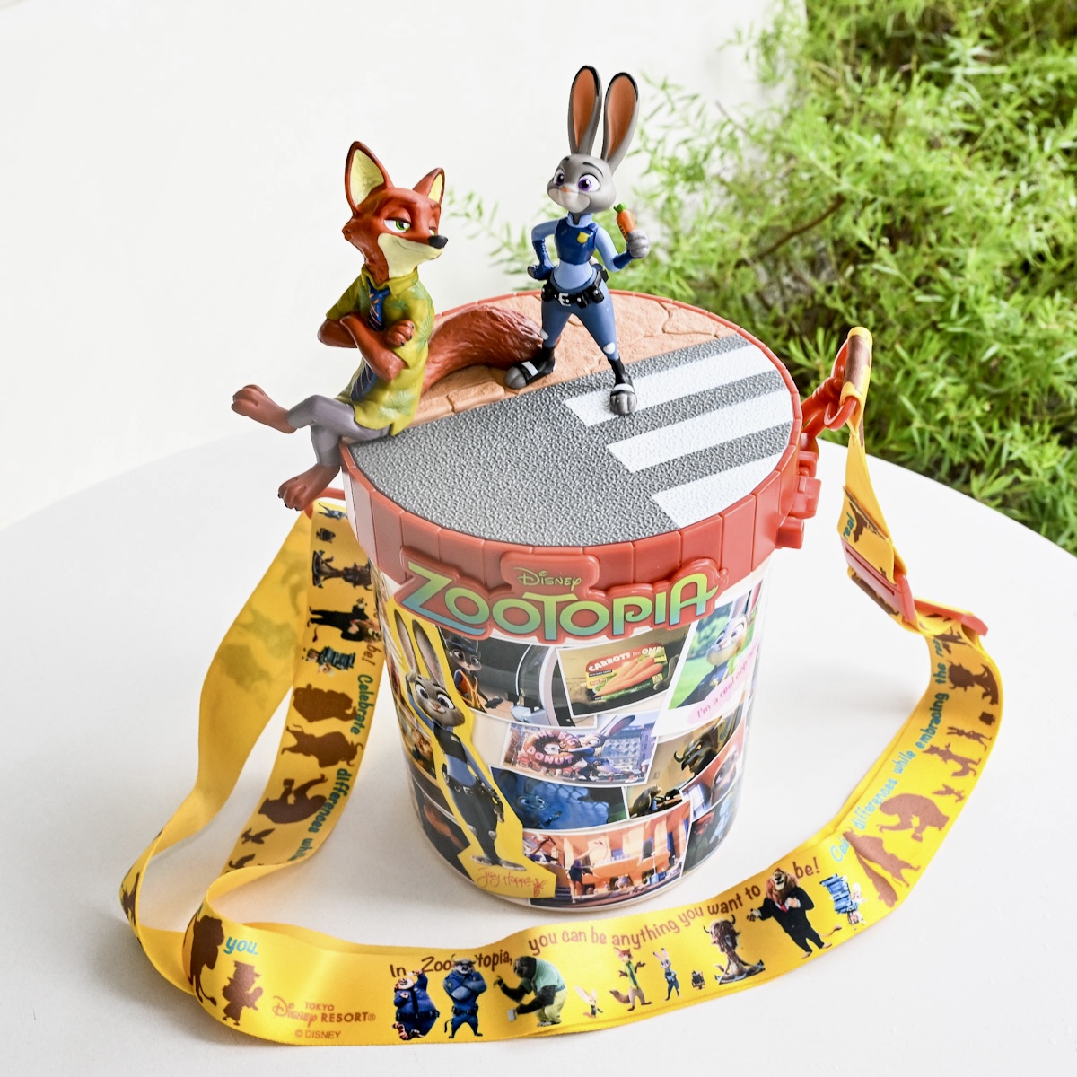 ジュディとニックのフィギュア付き！東京ディズニーランド『ズートピア