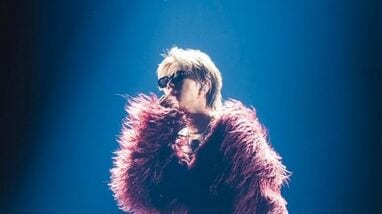 すべてが最高！」北山宏光 ライブステージショット披露！真っ赤に