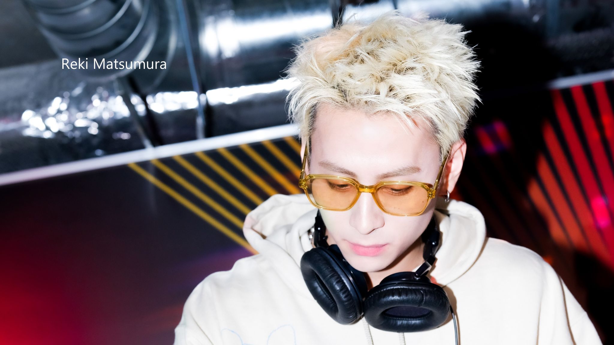 INI西洸人がDJに アルバム発売記念ポップアップストアにメンバー登場