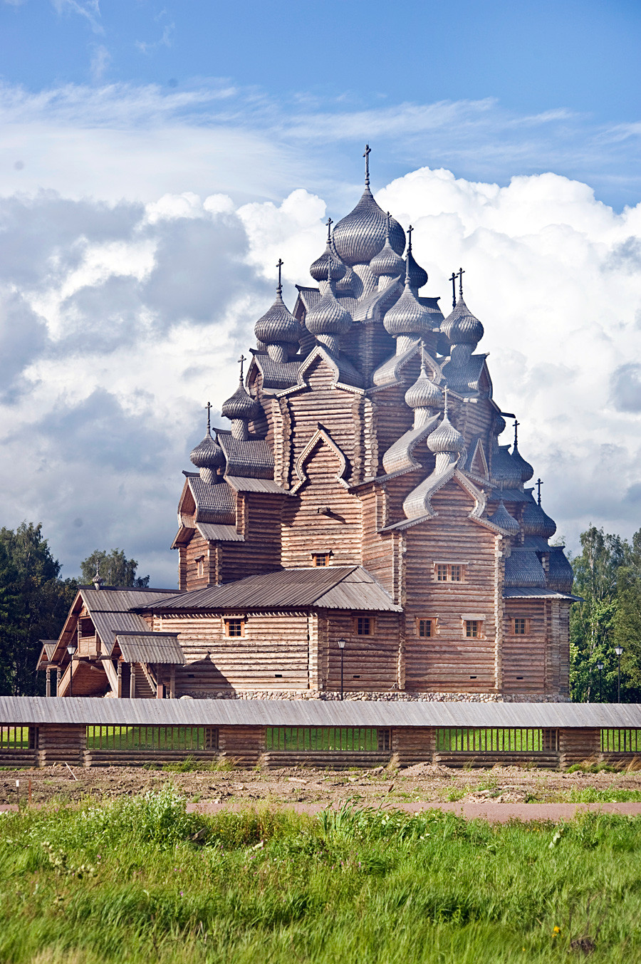 The Intercession Church near St. Petersburg: Resurrecting a great