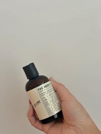 どこの香水つけてるの？」と必ず聞かれるボディオイル【大人の秋冬美容