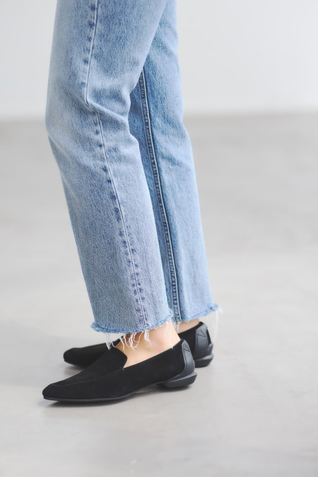 スウェード素材はきれいめ派必見！包み込まれる履き心地が話題の