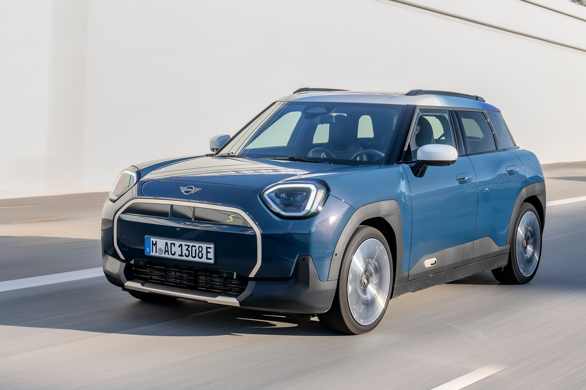 MINI エースマンSE（J05）のスペックと装備 | MINI COOPER Sketch