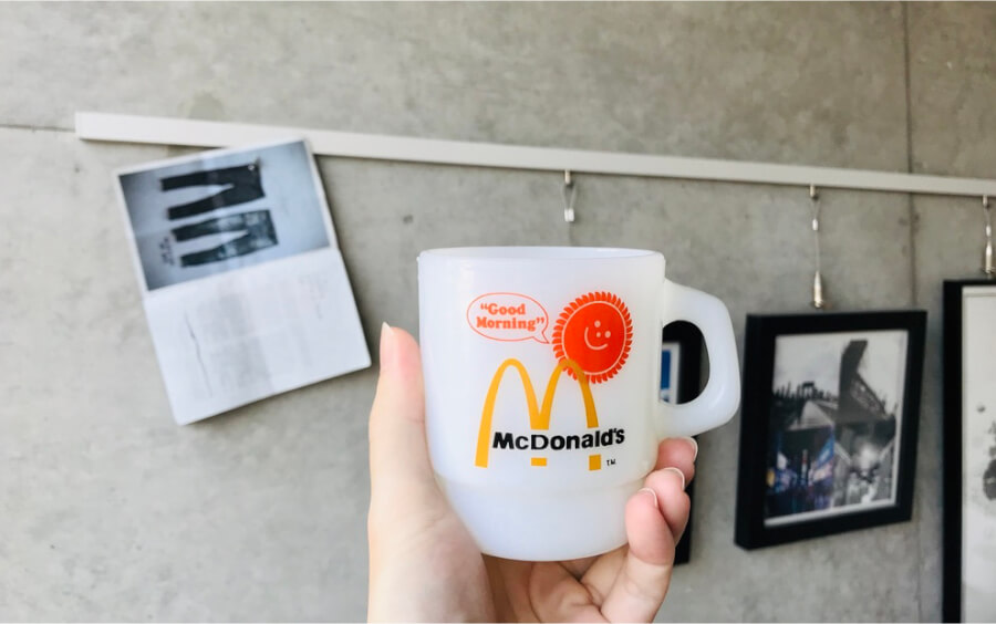 レトロな雰囲気がたまらない「ファイヤーキング」のマグカップを紹介