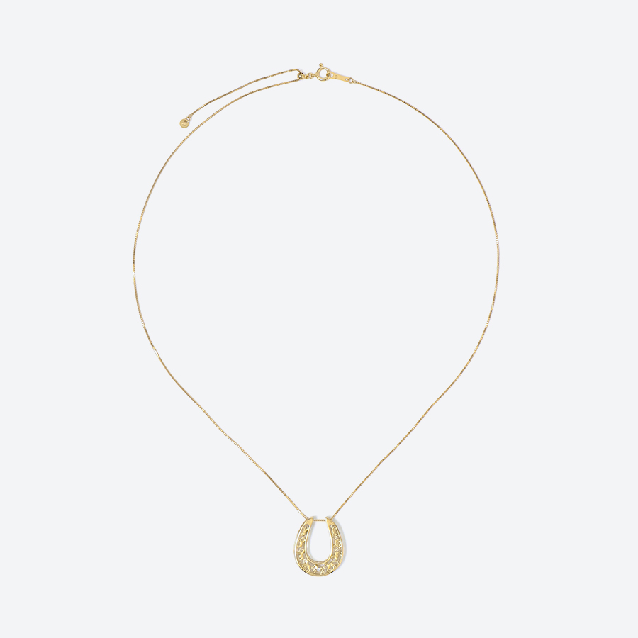 GOKO＞85432 K18イエローゴールド ダイヤモンド 馬9頭 ペンダント